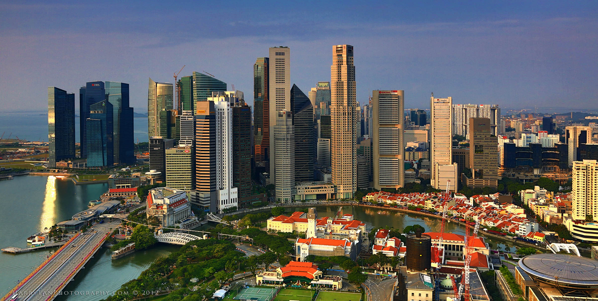 Landscape Photography â€“ Daybreak Singapore Skyline